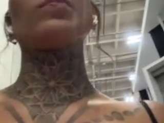 iamanna Live Webcam on CamSoda