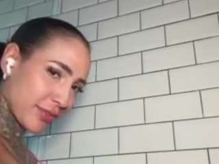 iamanna Live Webcam on CamSoda