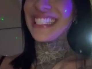 iamanna Live Webcam on CamSoda