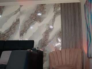 iamanna Live Webcam on CamSoda