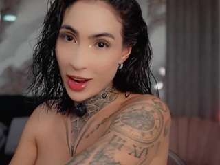 iamanna Live Webcam on CamSoda