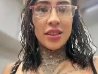 iamanna Live Webcam on CamSoda