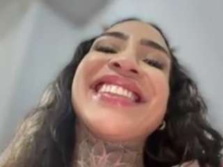 iamanna Live Webcam on CamSoda