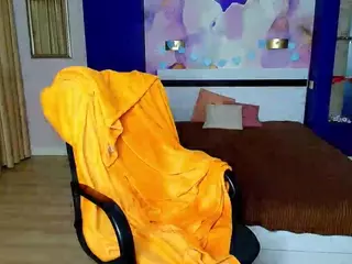 misskiten's Live Sex Cam Show