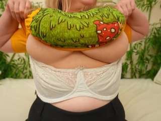 happyalice Live Webcam on CamSoda