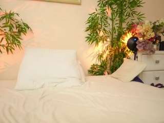 happyalice live cam profile