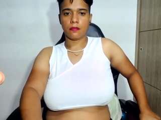 lizbigtits