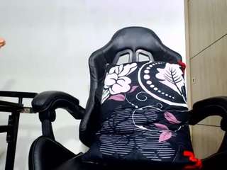 lizbigtits