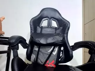 lizbigtits