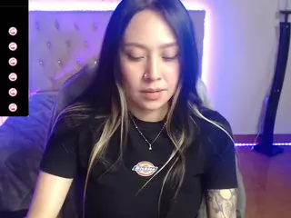 karlaflower's Live Sex Cam Show