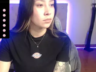 karlaflower's Live Sex Cam Show