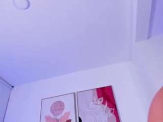 sofia-jones
