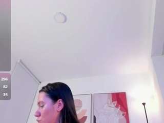 sofia-jones