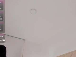 sofia-jones