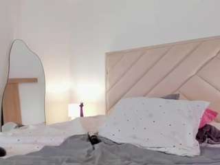 sofia-jones