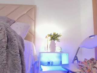 sofia-jones
