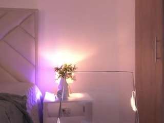 sofia-jones live webcam show