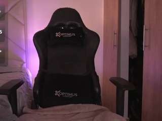 sofia-jones