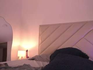 sofia-jones