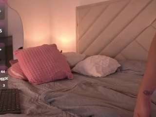 sofia-jones