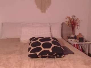 destinnemills live webcam show