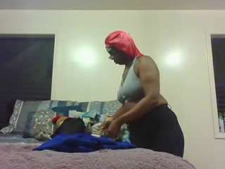 antonettekiki webcam model