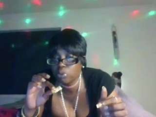 antonettekiki's CamSoda show and profile