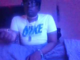 antonettekiki's CamSoda show and profile