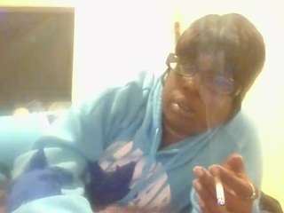 antonettekiki's CamSoda show and profile