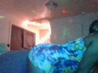 antonettekiki live cam profile