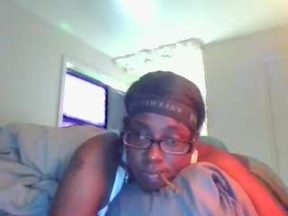 antonettekiki's CamSoda show and profile