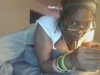 antonettekiki webcam