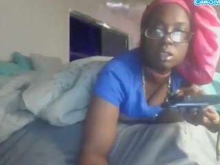 antonettekiki's CamSoda show and profile