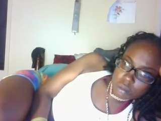 antonettekiki live webcam show