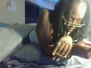 antonettekiki live webcam show