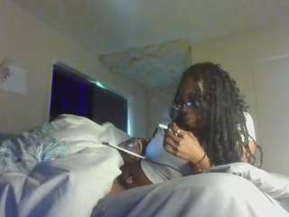 antonettekiki live webcam show
