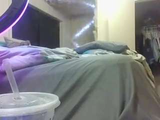 antonettekiki live cam preview