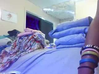 antonettekiki live cam preview