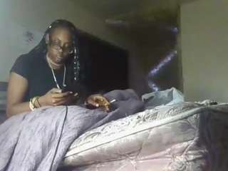 antonettekiki live cam preview