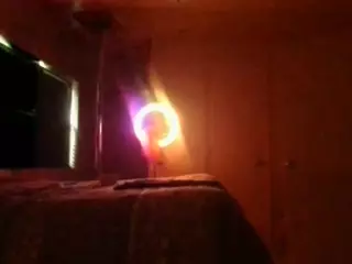 antonettekiki's Live Sex Cam Show