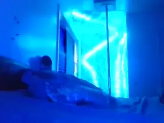antonettekiki's Live Sex Cam Show