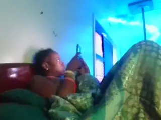 antonettekiki's Live Sex Cam Show