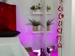 cristalkitty — LIVE on Camsoda