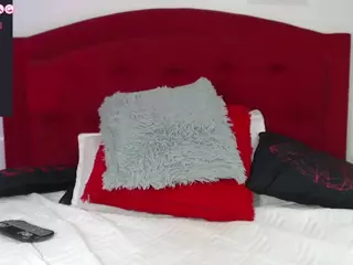 cristalkitty's Live Sex Cam Show