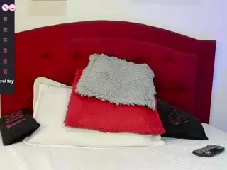 cristalkitty's Live Sex Cam Show