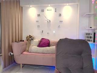 devora-sammer Live Webcam on CamSoda