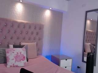 devora-sammer webcam model