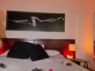 matilda-69x's Live Sex Cam Show