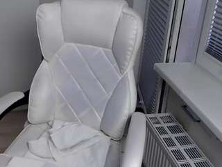 red-scarlett live webcam show