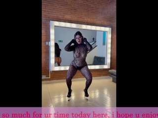 lady-brownn Live Webcam on CamSoda